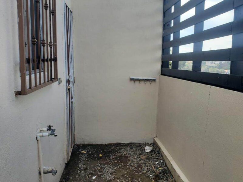 Casa en Col. Lomitas