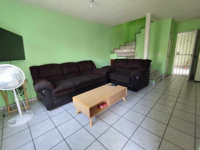 Casa en renta Amueblada - Villas del Prado